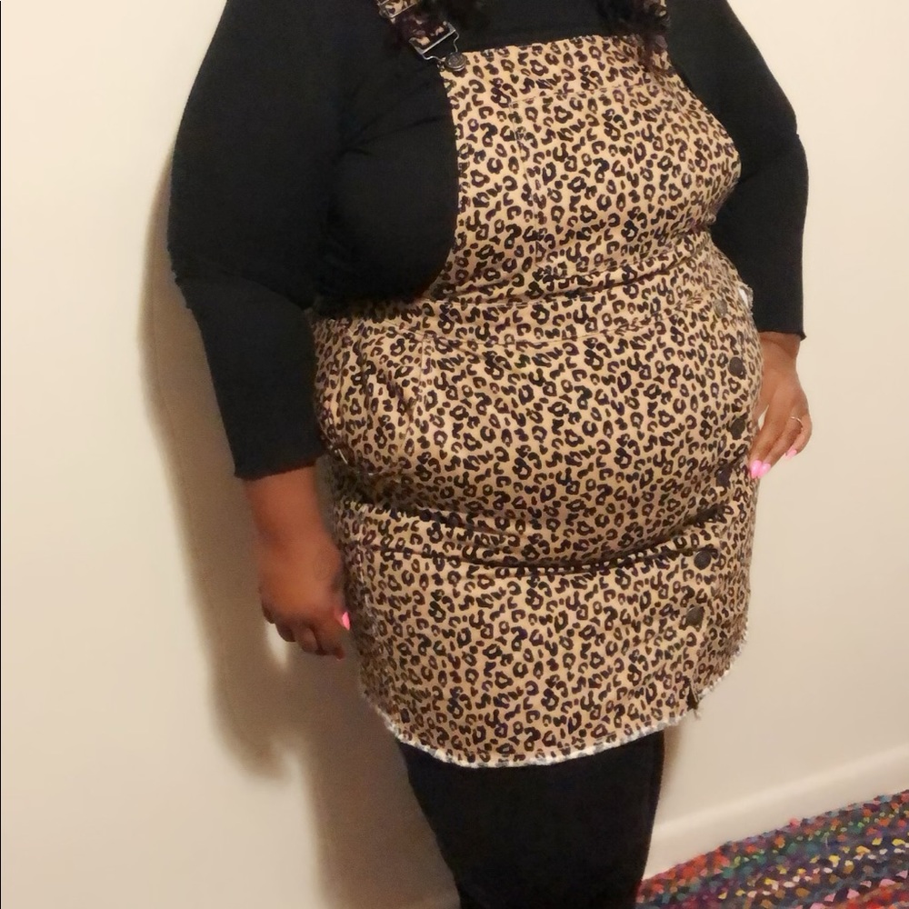 Women’s plus size overall dress